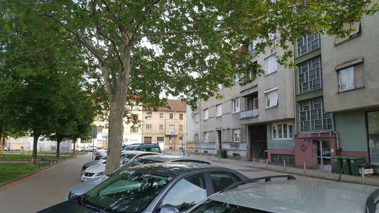 Apartment Roberta Zagreb Exteriör bild
